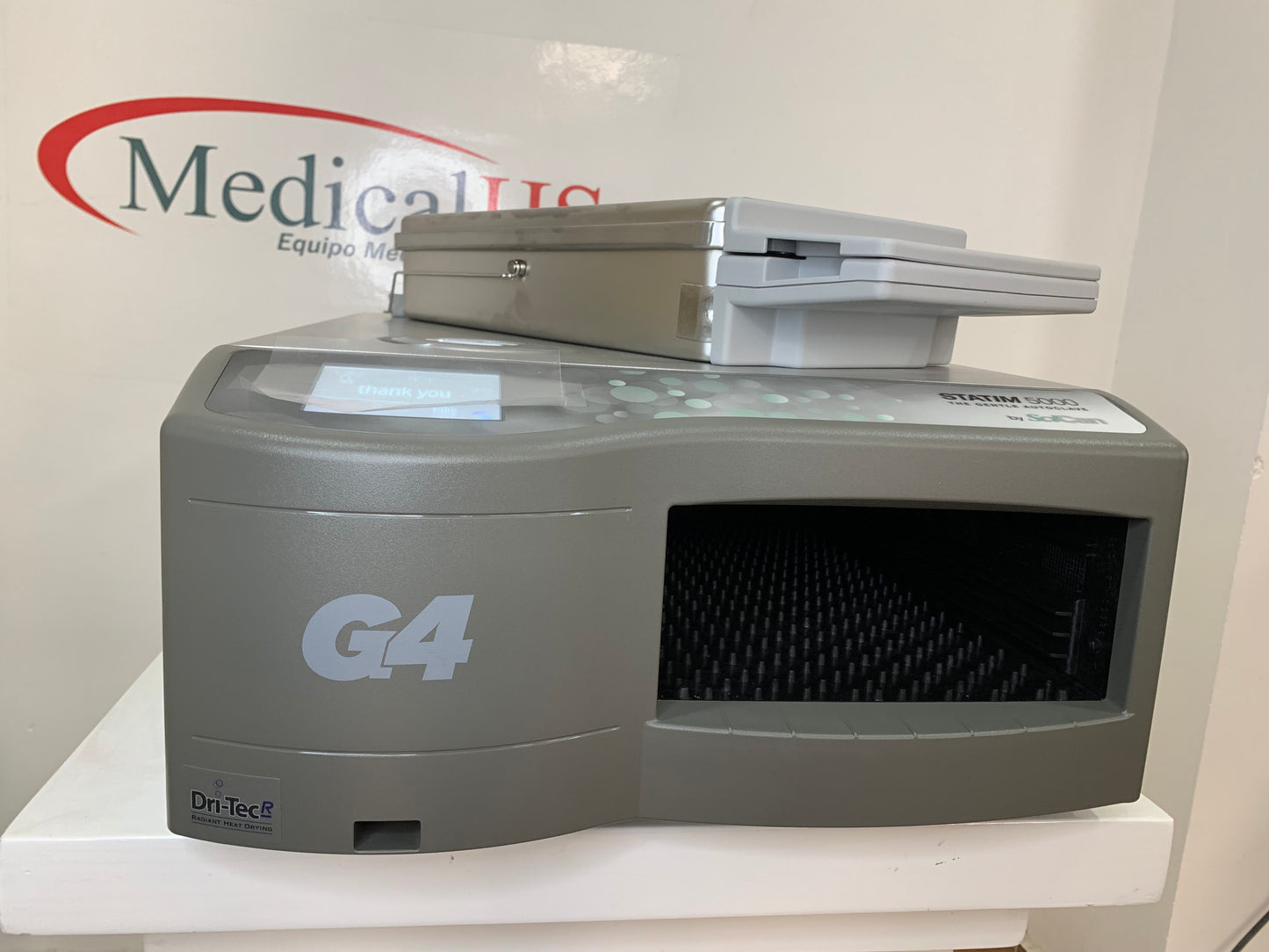 Autoclave STATIM G4 5000. Equipo compacto para esterilización precisa.